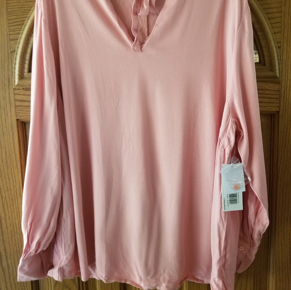 Front Tie Blouse - Picture 2 of 5